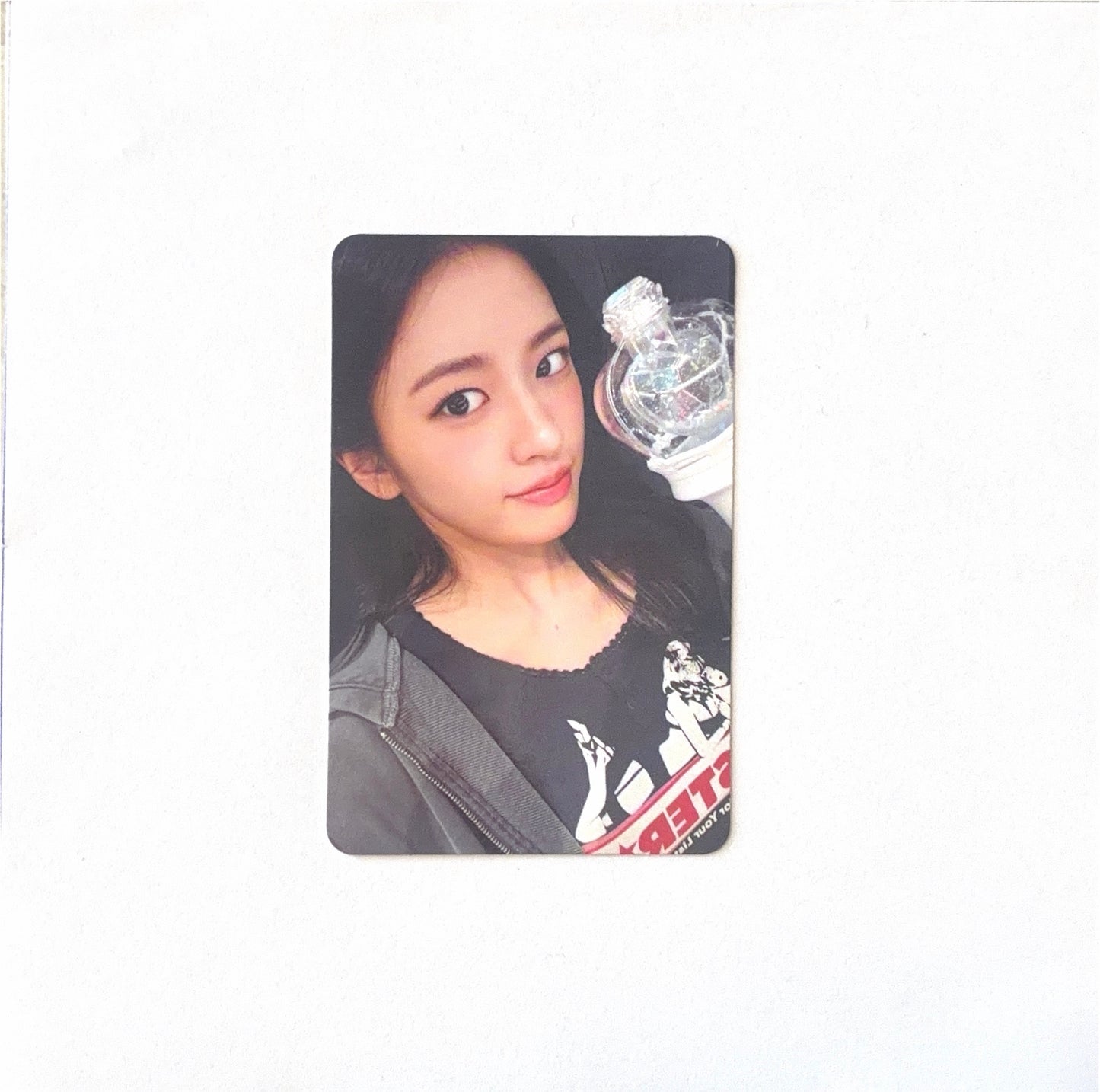 Yujin (IVE) - Light Stick - Photocard