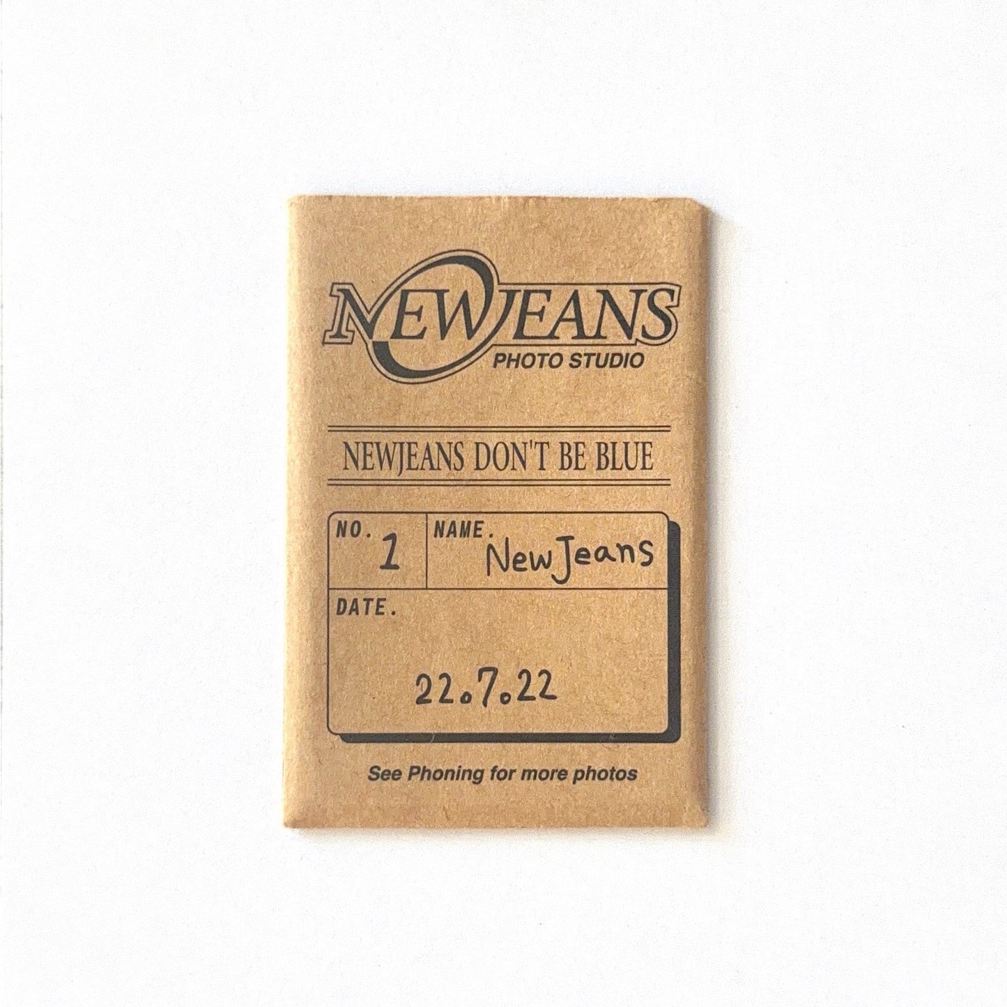 NewJeans - 1st EP Album Blue Photo Card Pouch