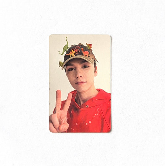 Vernon (SEVENTEEN) - The Name; 17 2022 SVT Photobook - Photocard