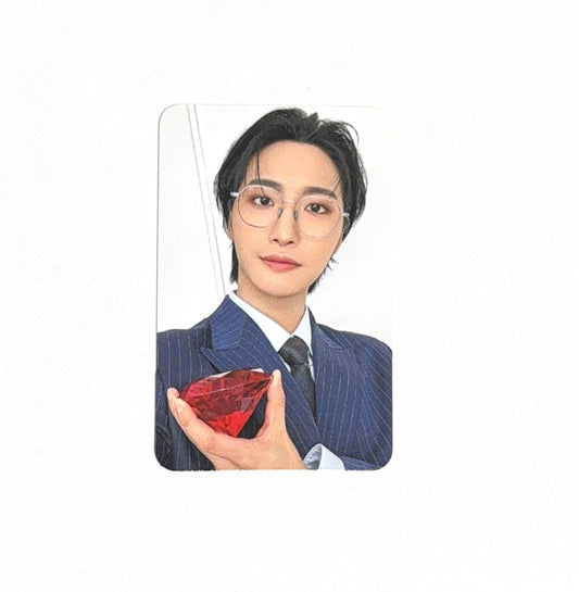 Seonghwa (ATEEZ) - 2024 Season's Greetings Crime Scene POB - Photocard