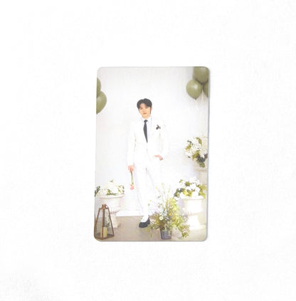 Woozi (SEVENTEEN) - FML 10th Mini Album - Photocard (Ver. A-E)